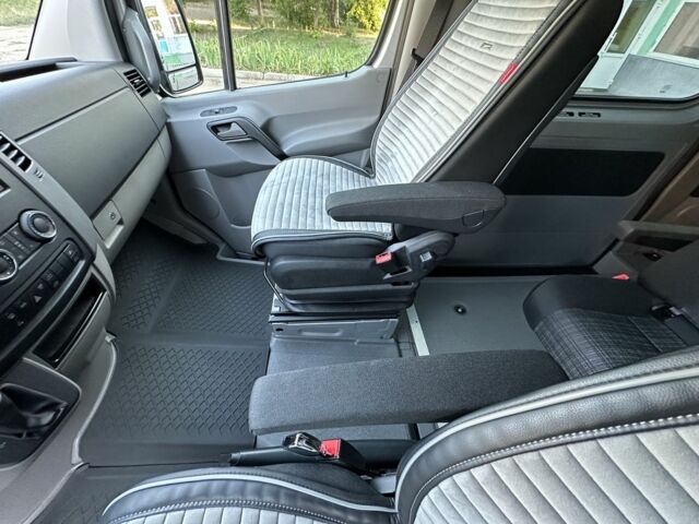 Мерседес Sprinter 2018 в Киеве на Automoto.ua Серый Мерседес Sprinter, объемом двигателя 2.2 л и пробегом 7 тыс. км за 42900 $, фото 19 на Automoto.ua