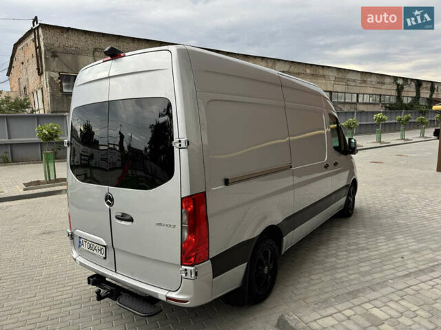Серый Мерседес Sprinter, объемом двигателя 2.14 л и пробегом 288 тыс. км за 23500 $, фото 12 на Automoto.ua