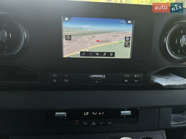 Серый Мерседес Sprinter, объемом двигателя 2.14 л и пробегом 414 тыс. км за 31500 $, фото 15 на Automoto.ua