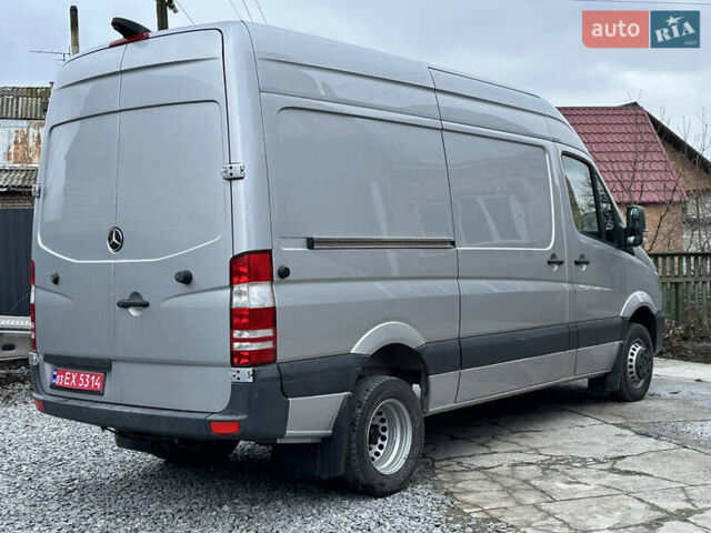Серый Мерседес Sprinter, объемом двигателя 2.2 л и пробегом 231 тыс. км за 23300 $, фото 3 на Automoto.ua