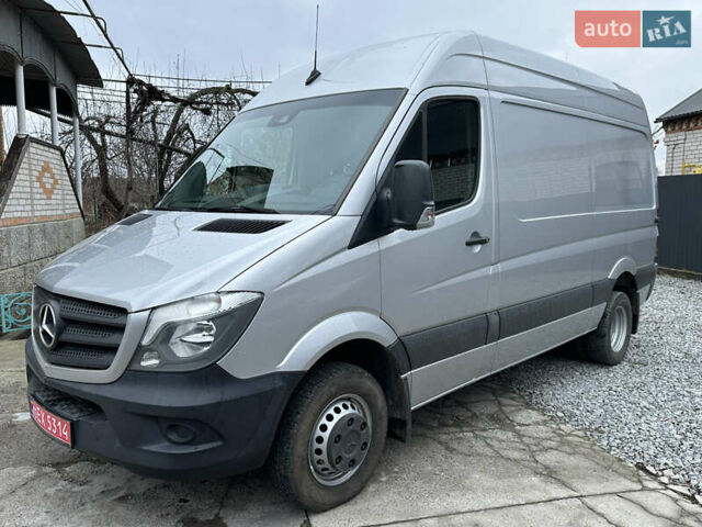 Серый Мерседес Sprinter, объемом двигателя 2.2 л и пробегом 231 тыс. км за 23300 $, фото 7 на Automoto.ua