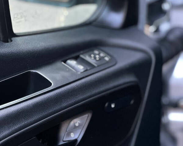 Сірий Мерседес Sprinter, об'ємом двигуна 2.1 л та пробігом 498 тис. км за 28000 $, фото 29 на Automoto.ua