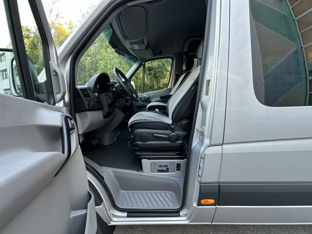 Мерседес Sprinter 2018 в Киеве на Automoto.ua Серый Мерседес Sprinter, объемом двигателя 2.2 л и пробегом 7 тыс. км за 42900 $, фото 16 на Automoto.ua