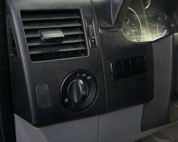 Серый Мерседес Sprinter, объемом двигателя 3 л и пробегом 80 тыс. км за 26555 $, фото 50 на Automoto.ua