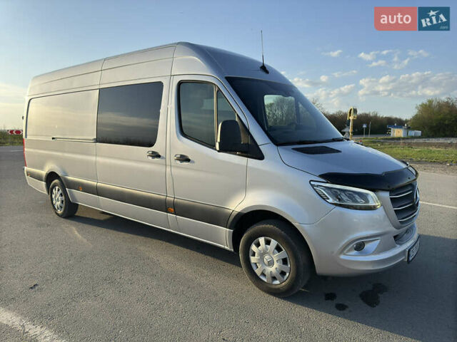 Серый Мерседес Sprinter, объемом двигателя 2.99 л и пробегом 157 тыс. км за 52237 $, фото 17 на Automoto.ua