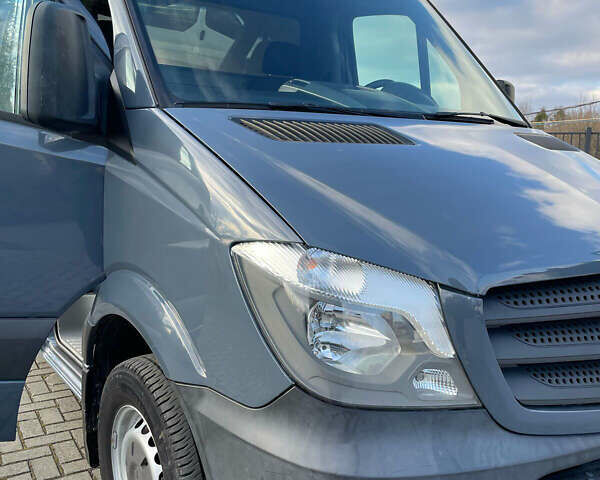 Сірий Мерседес Sprinter, об'ємом двигуна 2.99 л та пробігом 88 тис. км за 28550 $, фото 8 на Automoto.ua