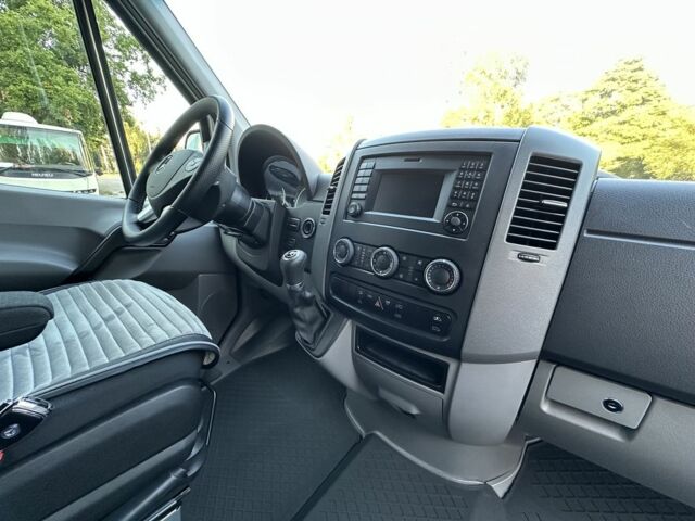 Мерседес Sprinter 2018 в Киеве на Automoto.ua Серый Мерседес Sprinter, объемом двигателя 2.2 л и пробегом 7 тыс. км за 42900 $, фото 20 на Automoto.ua