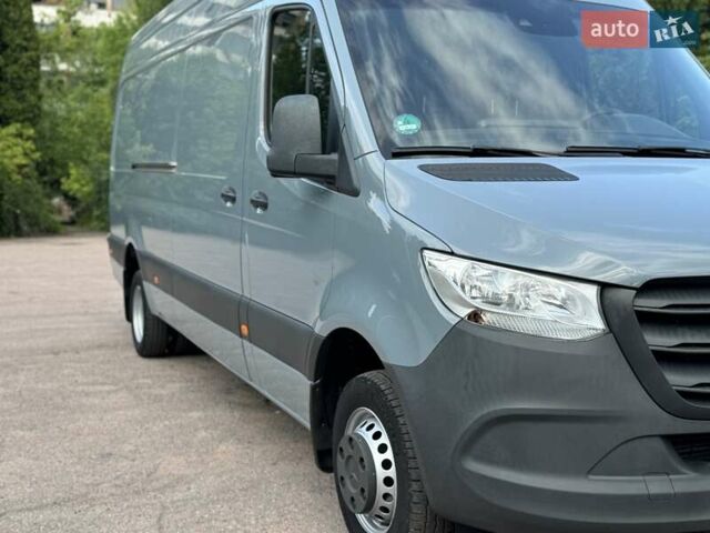 Сірий Мерседес Sprinter, об'ємом двигуна 2.2 л та пробігом 140 тис. км за 36333 $, фото 12 на Automoto.ua