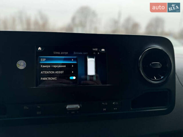 Серый Мерседес Sprinter, объемом двигателя 2.14 л и пробегом 222 тыс. км за 27000 $, фото 19 на Automoto.ua