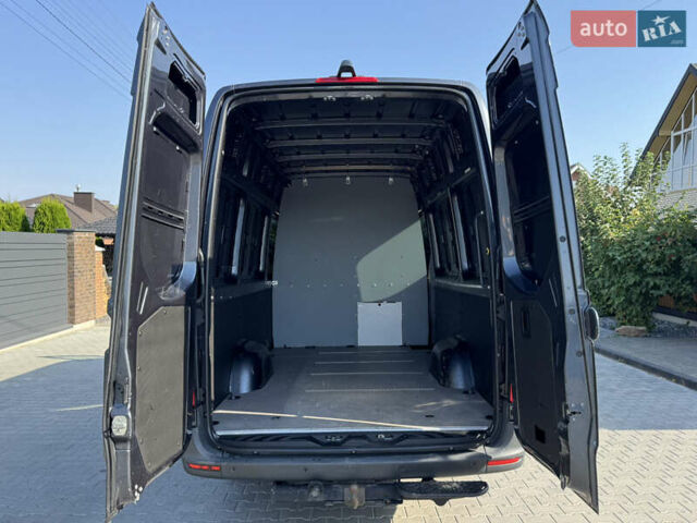 Серый Мерседес Sprinter, объемом двигателя 3 л и пробегом 201 тыс. км за 51290 $, фото 22 на Automoto.ua