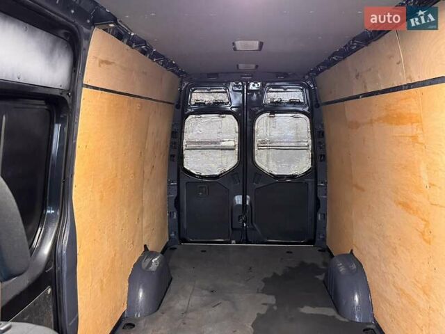 Сірий Мерседес Sprinter, об'ємом двигуна 2.99 л та пробігом 100 тис. км за 31700 $, фото 10 на Automoto.ua