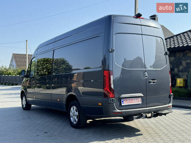 Серый Мерседес Sprinter, объемом двигателя 3 л и пробегом 201 тыс. км за 51290 $, фото 6 на Automoto.ua