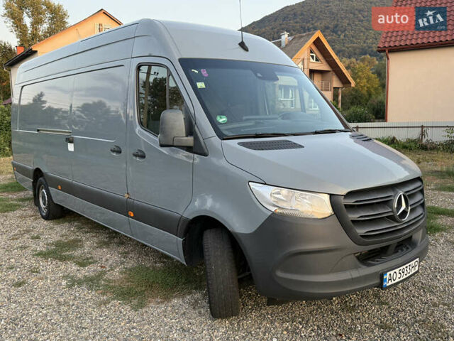Серый Мерседес Sprinter, объемом двигателя 2.14 л и пробегом 635 тыс. км за 24000 $, фото 3 на Automoto.ua