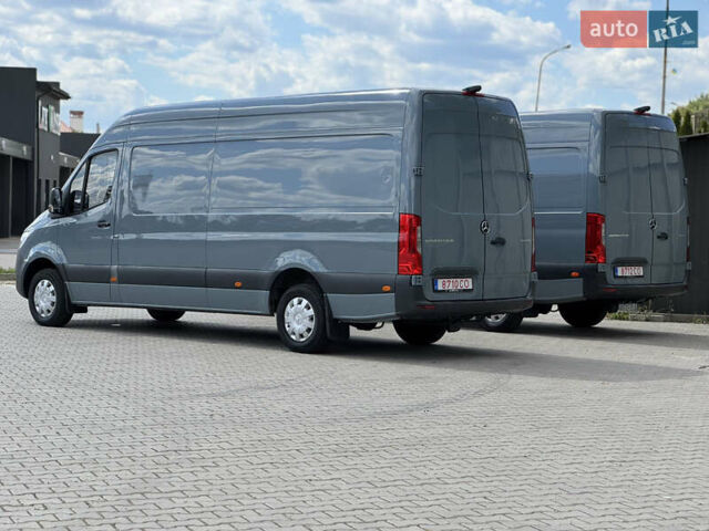 Серый Мерседес Sprinter, объемом двигателя 2.14 л и пробегом 425 тыс. км за 23950 $, фото 11 на Automoto.ua
