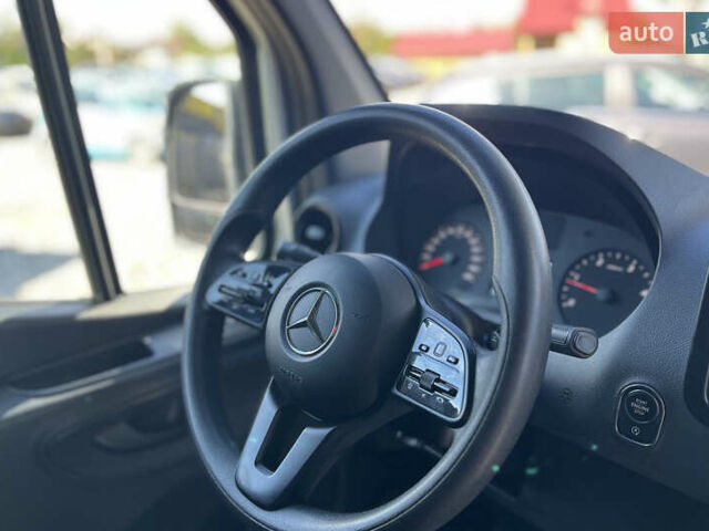 Сірий Мерседес Sprinter, об'ємом двигуна 2.14 л та пробігом 418 тис. км за 36100 $, фото 23 на Automoto.ua