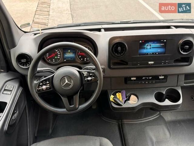 Сірий Мерседес Sprinter, об'ємом двигуна 2.99 л та пробігом 100 тис. км за 31700 $, фото 13 на Automoto.ua