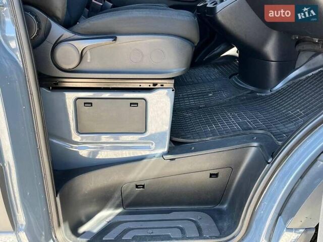 Мерседес Sprinter 2019 в Львове на Automoto.ua Серый Мерседес Sprinter, объемом двигателя 3 л и пробегом 83 тыс. км за 27740 $, фото 19 на Automoto.ua