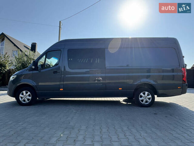 Серый Мерседес Sprinter, объемом двигателя 3 л и пробегом 201 тыс. км за 51290 $, фото 7 на Automoto.ua