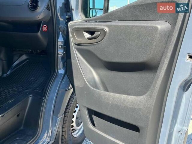 Мерседес Sprinter 2019 в Львове на Automoto.ua Серый Мерседес Sprinter, объемом двигателя 3 л и пробегом 83 тыс. км за 27740 $, фото 22 на Automoto.ua