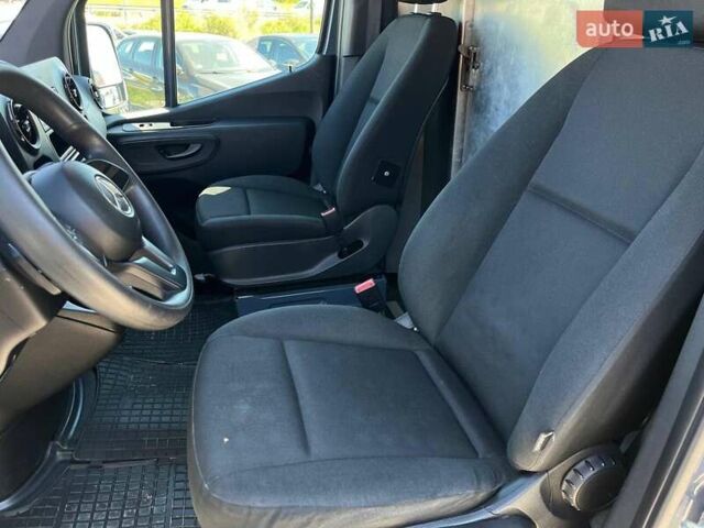 Мерседес Sprinter 2019 в Львове на Automoto.ua Серый Мерседес Sprinter, объемом двигателя 3 л и пробегом 83 тыс. км за 27740 $, фото 36 на Automoto.ua