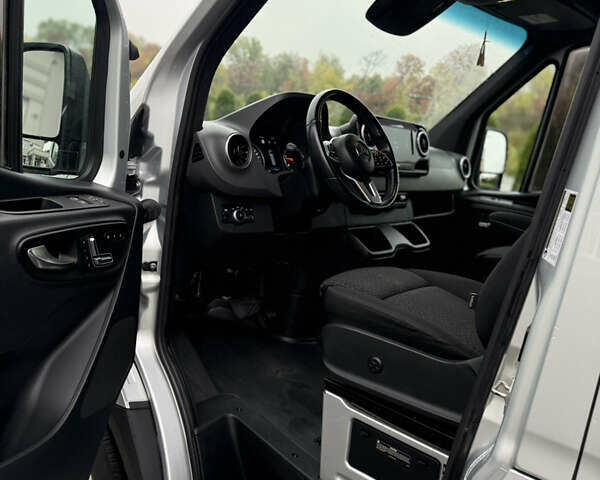 Сірий Мерседес Sprinter, об'ємом двигуна 3 л та пробігом 99 тис. км за 46900 $, фото 30 на Automoto.ua