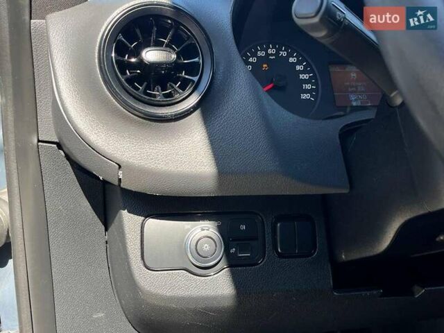 Мерседес Sprinter 2019 в Львове на Automoto.ua Серый Мерседес Sprinter, объемом двигателя 3 л и пробегом 83 тыс. км за 27740 $, фото 38 на Automoto.ua