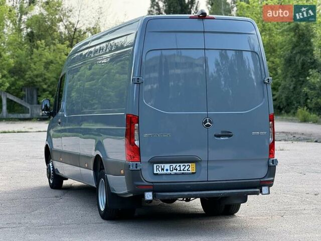 Серый Мерседес Sprinter, объемом двигателя 2.2 л и пробегом 136 тыс. км за 36940 $, фото 21 на Automoto.ua