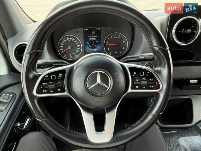 Сірий Мерседес Sprinter, об'ємом двигуна 2.99 л та пробігом 96 тис. км за 46700 $, фото 37 на Automoto.ua