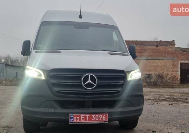 Серый Мерседес Sprinter, объемом двигателя 2.2 л и пробегом 330 тыс. км за 25990 $, фото 48 на Automoto.ua