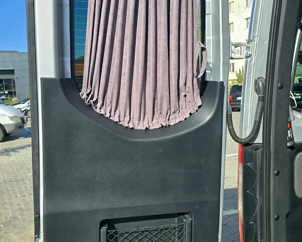 Серый Мерседес Sprinter, объемом двигателя 2.1 л и пробегом 150 тыс. км за 35900 $, фото 25 на Automoto.ua