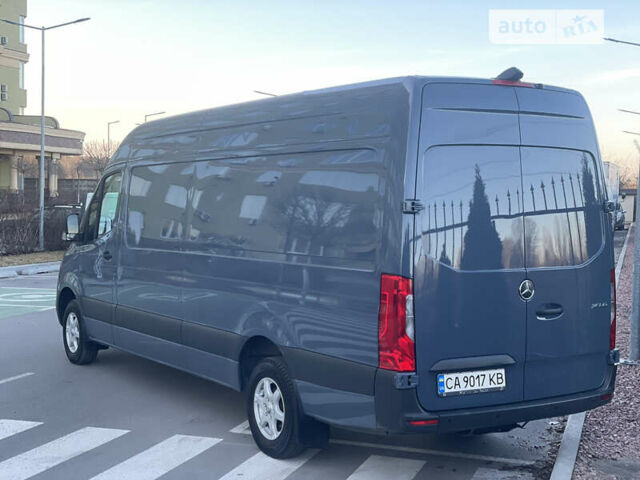 Серый Мерседес Sprinter, объемом двигателя 3 л и пробегом 114 тыс. км за 35999 $, фото 3 на Automoto.ua