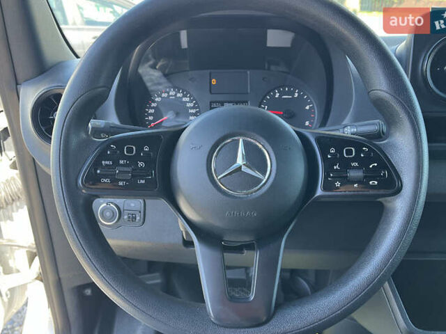 Сірий Мерседес Sprinter, об'ємом двигуна 2.14 л та пробігом 418 тис. км за 36100 $, фото 11 на Automoto.ua