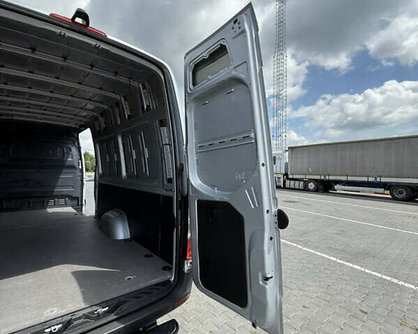 Сірий Мерседес Sprinter, об'ємом двигуна 2.99 л та пробігом 96 тис. км за 46700 $, фото 20 на Automoto.ua