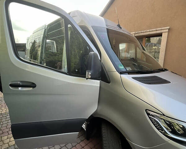 Сірий Мерседес Sprinter, об'ємом двигуна 2.2 л та пробігом 450 тис. км за 38500 $, фото 10 на Automoto.ua