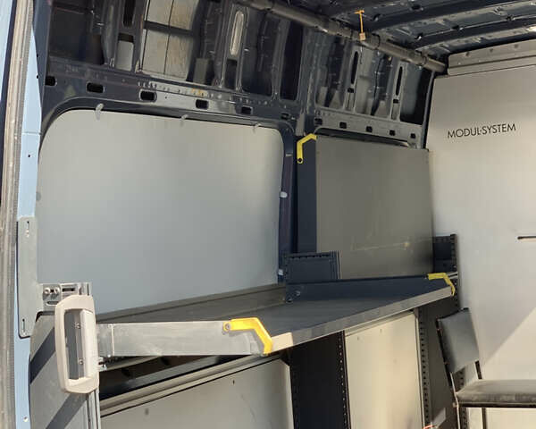 Сірий Мерседес Sprinter, об'ємом двигуна 2.14 л та пробігом 72 тис. км за 31500 $, фото 27 на Automoto.ua