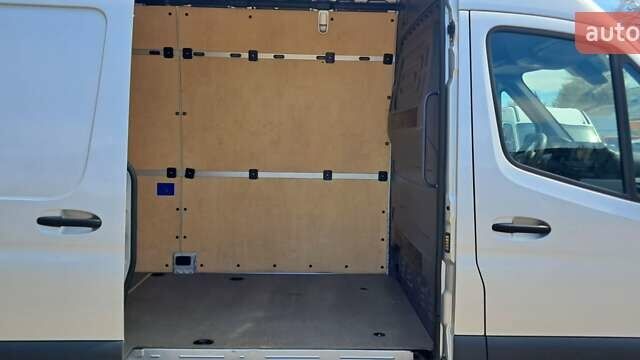 Сірий Мерседес Sprinter, об'ємом двигуна 2.14 л та пробігом 98 тис. км за 29999 $, фото 76 на Automoto.ua