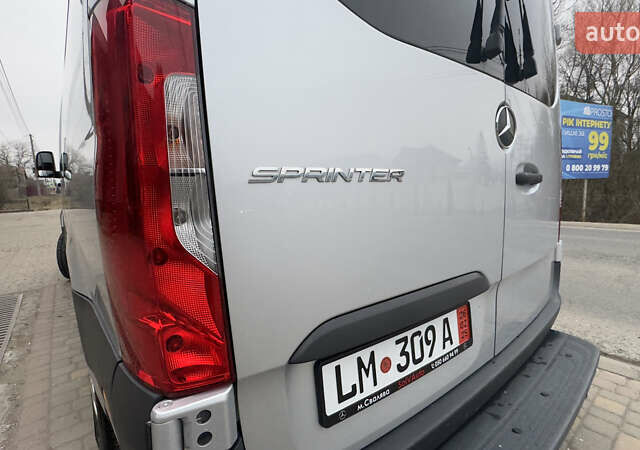 Серый Мерседес Sprinter, объемом двигателя 2.14 л и пробегом 239 тыс. км за 28500 $, фото 26 на Automoto.ua