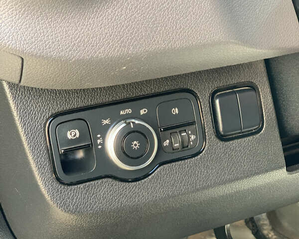 Сірий Мерседес Sprinter, об'ємом двигуна 2.14 л та пробігом 72 тис. км за 31500 $, фото 25 на Automoto.ua