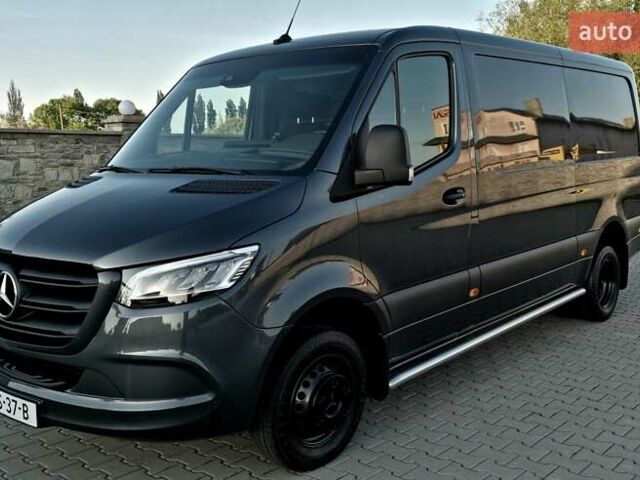 Серый Мерседес Sprinter, объемом двигателя 2.2 л и пробегом 316 тыс. км за 34500 $, фото 3 на Automoto.ua