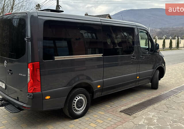 Серый Мерседес Sprinter, объемом двигателя 2.2 л и пробегом 250 тыс. км за 34900 $, фото 36 на Automoto.ua