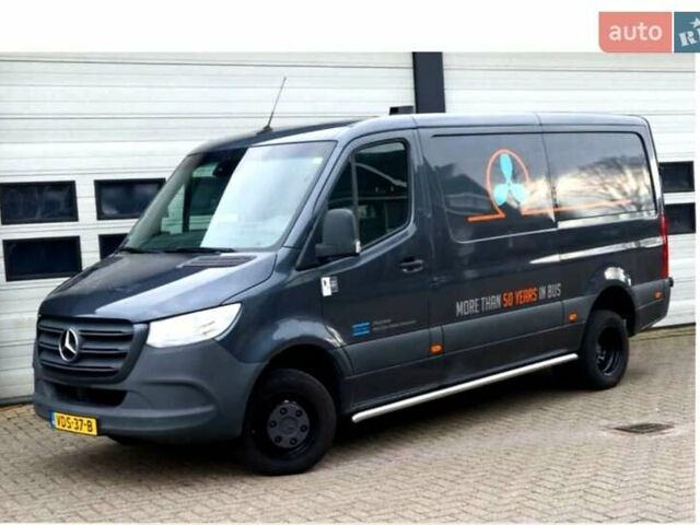 Серый Мерседес Sprinter, объемом двигателя 2.2 л и пробегом 316 тыс. км за 34500 $, фото 119 на Automoto.ua
