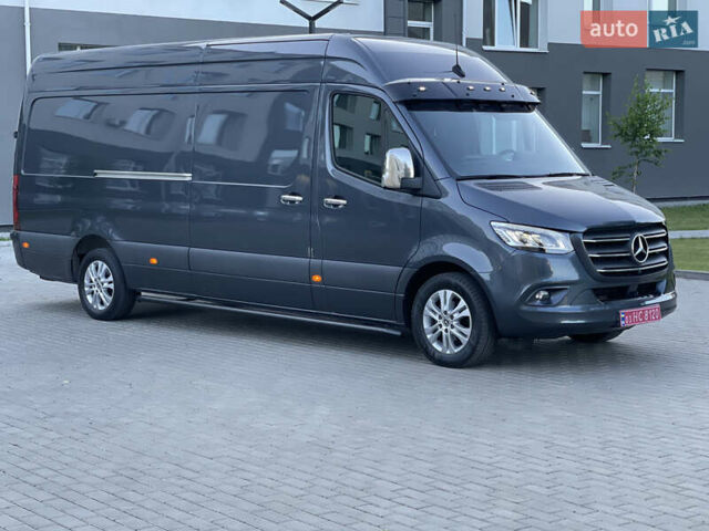Серый Мерседес Sprinter, объемом двигателя 2.14 л и пробегом 170 тыс. км за 39999 $, фото 18 на Automoto.ua