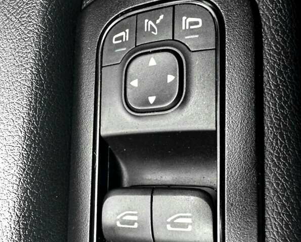 Серый Мерседес Sprinter, объемом двигателя 2.2 л и пробегом 316 тыс. км за 34500 $, фото 74 на Automoto.ua