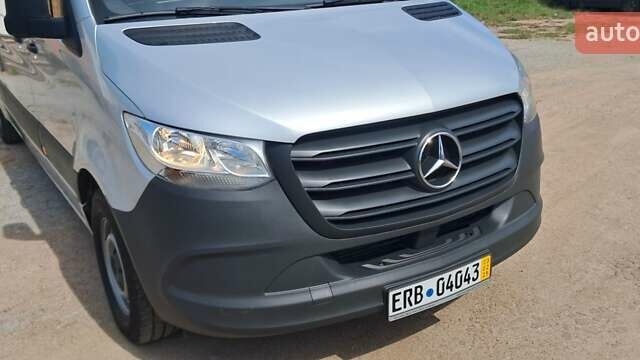 Сірий Мерседес Sprinter, об'ємом двигуна 2.14 л та пробігом 98 тис. км за 29999 $, фото 28 на Automoto.ua