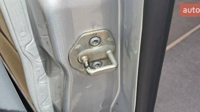 Сірий Мерседес Sprinter, об'ємом двигуна 2.14 л та пробігом 98 тис. км за 29999 $, фото 80 на Automoto.ua
