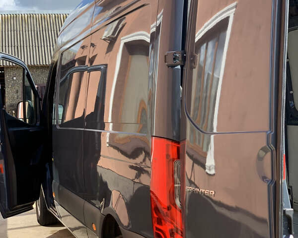 Сірий Мерседес Sprinter, об'ємом двигуна 2.14 л та пробігом 72 тис. км за 31500 $, фото 26 на Automoto.ua
