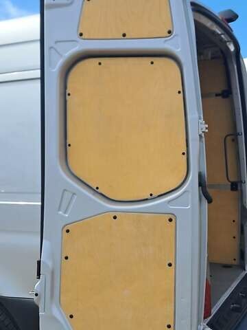 Сірий Мерседес Sprinter, об'ємом двигуна 2.14 л та пробігом 98 тис. км за 29999 $, фото 95 на Automoto.ua