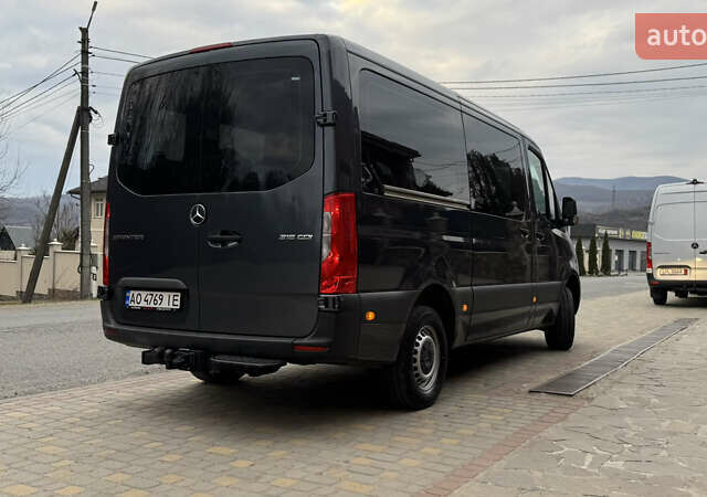 Серый Мерседес Sprinter, объемом двигателя 2.2 л и пробегом 250 тыс. км за 34900 $, фото 43 на Automoto.ua