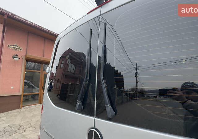 Серый Мерседес Sprinter, объемом двигателя 2.14 л и пробегом 239 тыс. км за 28500 $, фото 25 на Automoto.ua