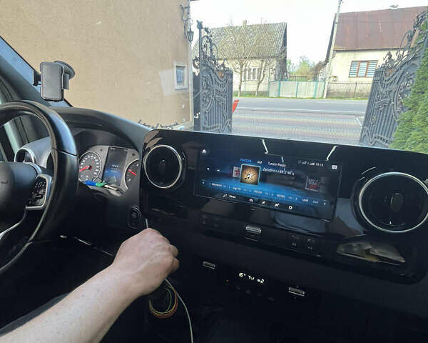 Сірий Мерседес Sprinter, об'ємом двигуна 2.2 л та пробігом 450 тис. км за 38500 $, фото 22 на Automoto.ua